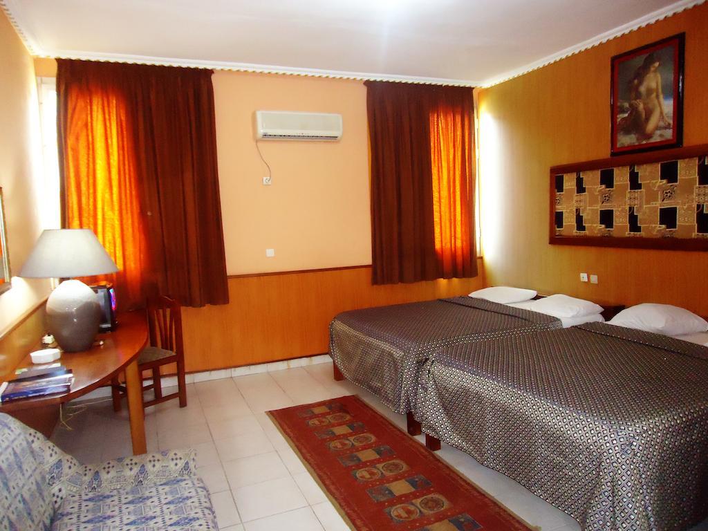 Saffana Hotel Douala Camera foto