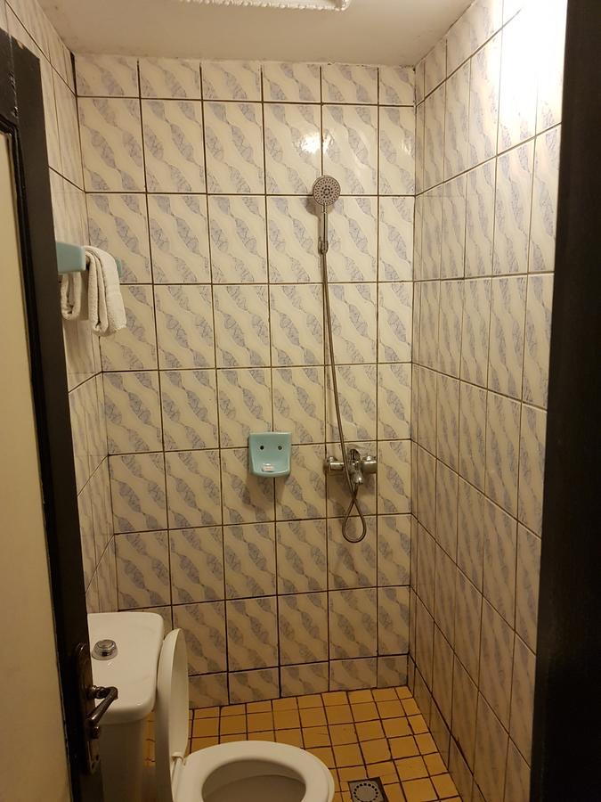 Saffana Hotel Douala Esterno foto